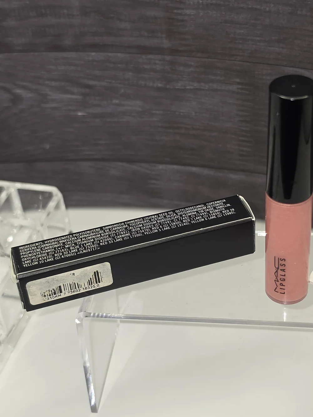 LIMITED EDITION MAC LIPGLASS- 